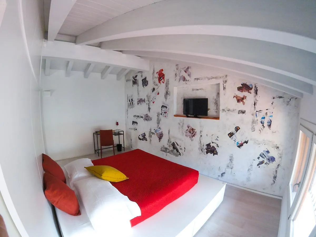 Gasthuis Relais Officina Del Tempo Hotel Paese