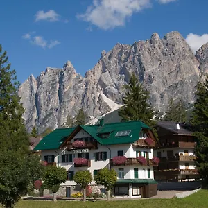 Hotel Oasi, Cortina d'Ampezzo